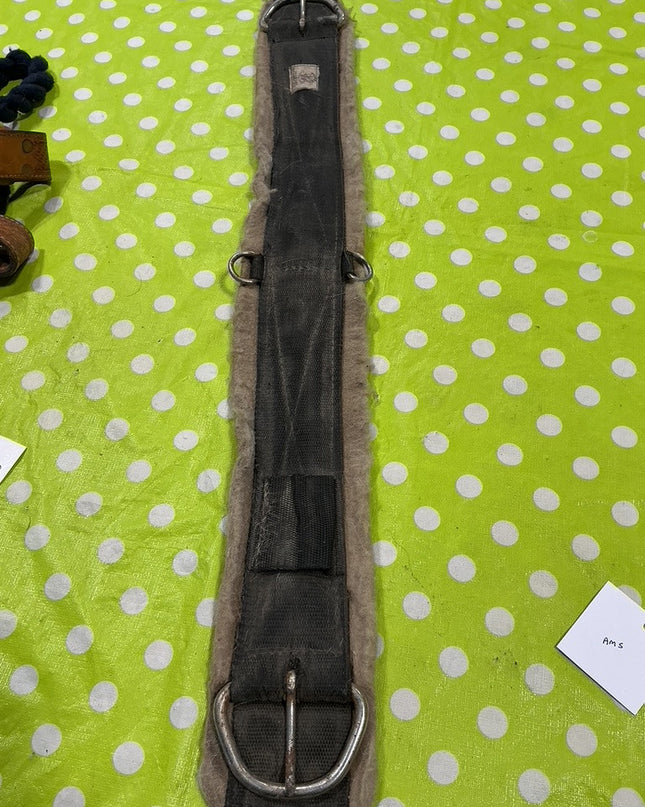 Cinch Fleece. Well Worn  32"