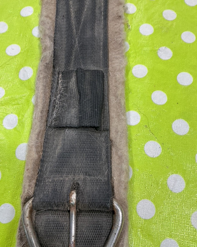Cinch Fleece. Well Worn  32"