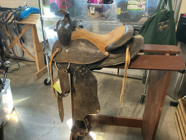 Western Saddle Kids 12"