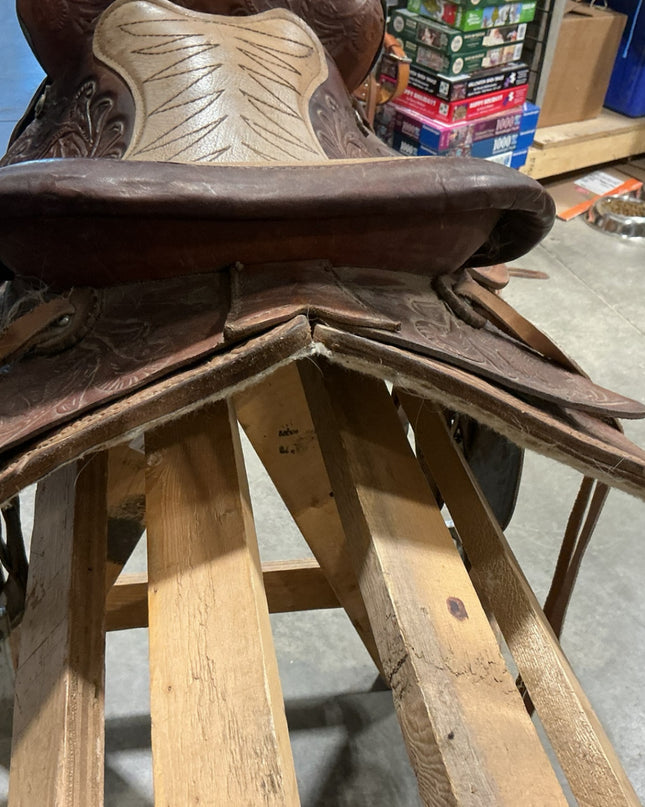 Western Saddle 14" G5.5"
