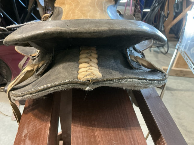 Western Saddle Kids 12"