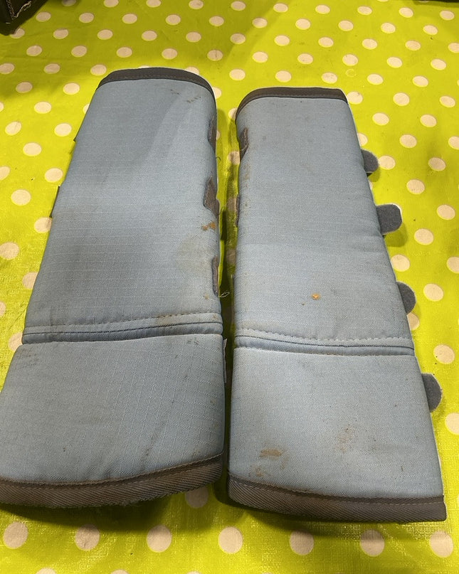 Shipping Boots Shedrow Blue Set of 4  (2 torn velcro strips)