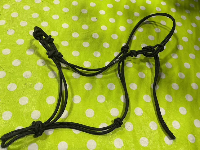 Halter Black Rope
