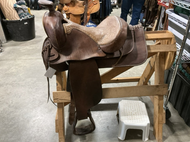 Western Saddle S15"G6"