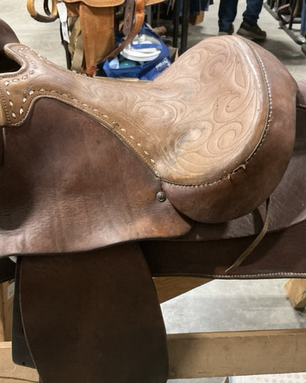 Western Saddle S15"G6"