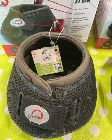 Cavallo Trek Size 6 PAIR 