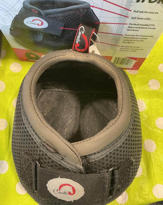 Cavallo Trek Size 6 PAIR 