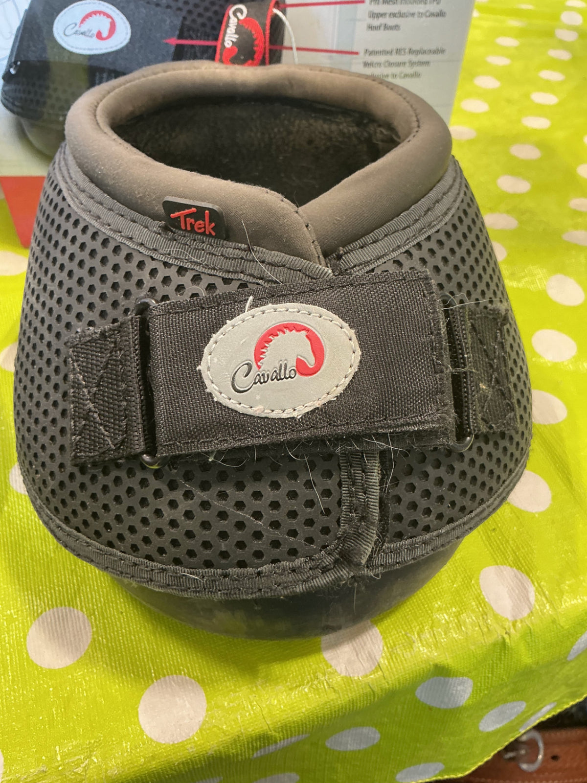 Cavallo Trek Size 6 PAIR