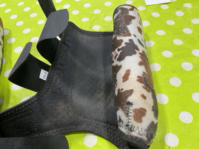 Medicine Boots Cow Print Medium (4) 