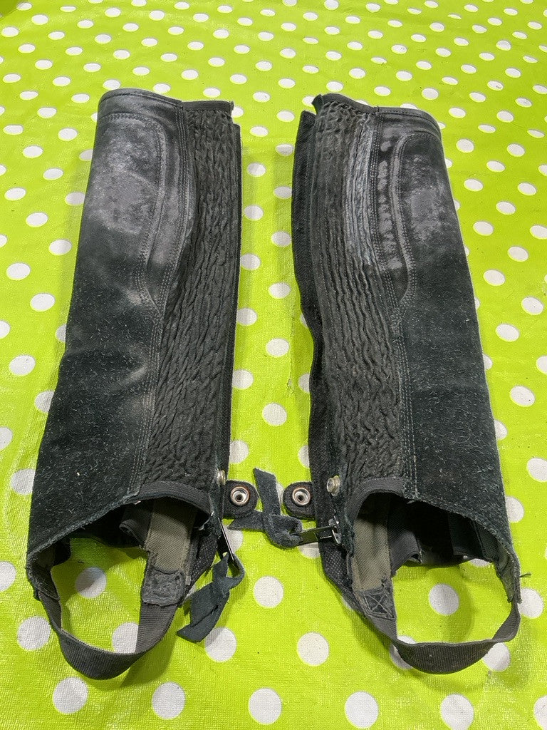 English Half Chaps Ariat Black Suede Medium