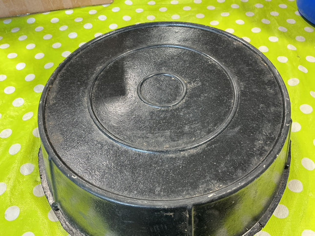 Feed Tub Black 8Q