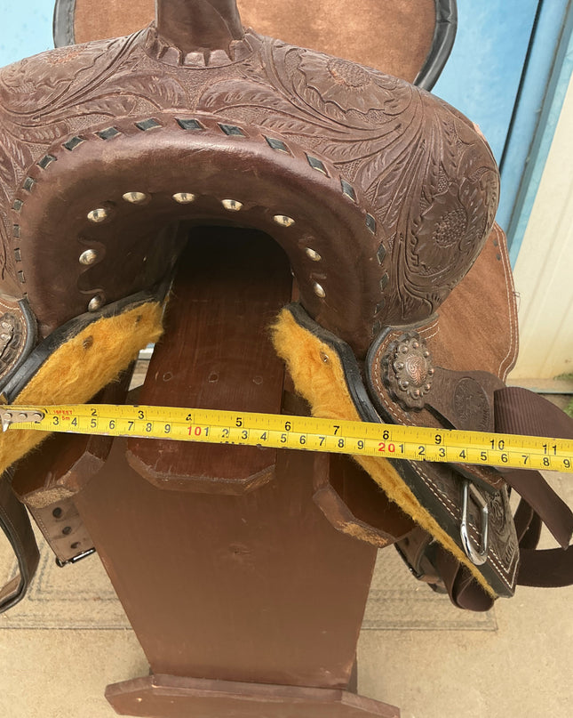 Western Barrel Saddle Double T S13" G7.5"