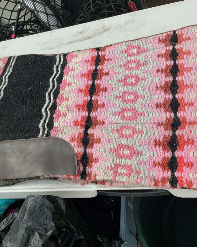 Western Saddle Pad PInk 33X32
