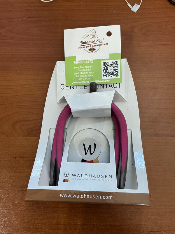 English Spurs – Pink Plastic | New with Tags