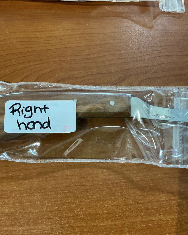 Right Hand Knife