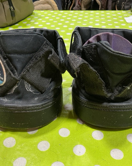 Soft Ride Boots Size  6