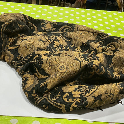 English Saddle Cover Gold/Black