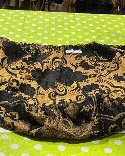English Saddle Cover Gold/Black