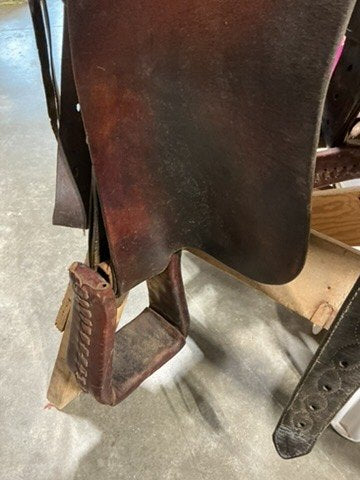 Western Rope saddle 15.5" G6.5"