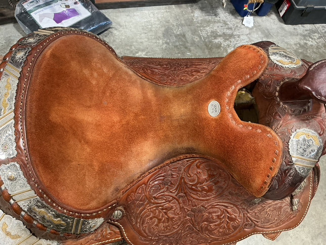 Western Saddle 15.5" G8" Silver Royal 