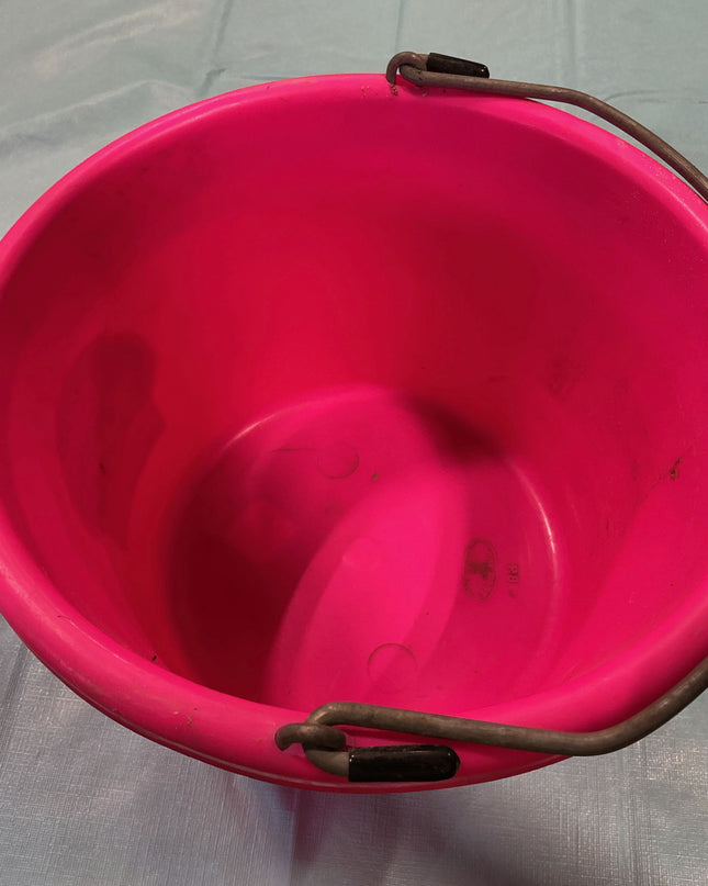 Bucket Pink 8Quart 