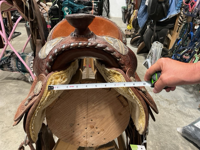 Western Saddle 15.5" G8" Silver Royal 
