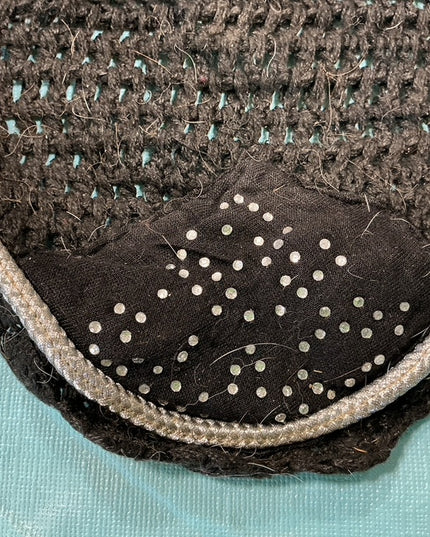 Bonnet Black 