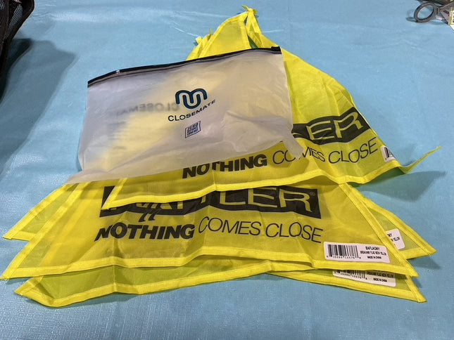 Breakaway Flags (4) Neon Yellow