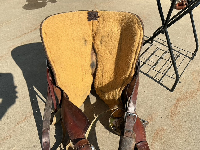 Western Saddle Cutting S17.5" G8" 
