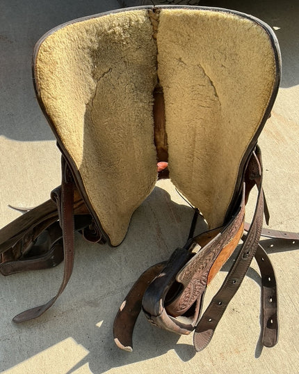 Western Saddle 