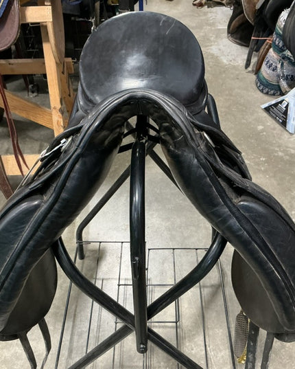 English Dressage Saddle S18" G6"
