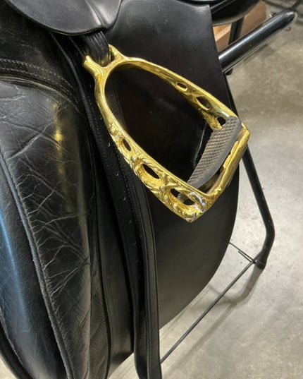 English Dressage Saddle S18" G6"