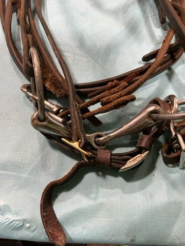 Bridle Western with Reins Snaffle Bit 5 1/4"  (wear on reins)
