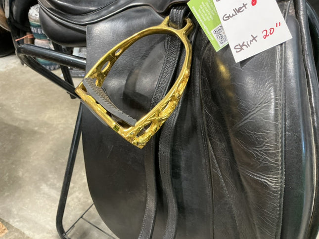 English Dressage Saddle S18" G6"
