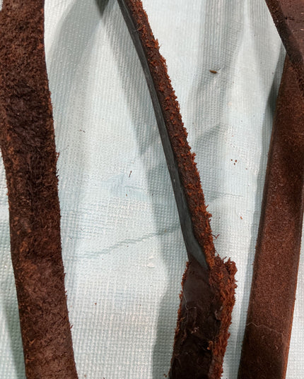 Reins Brown Leather Split  (very worn)