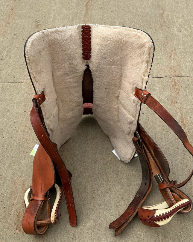 Western Saddle Rawhide 1360 S15" G8"S25