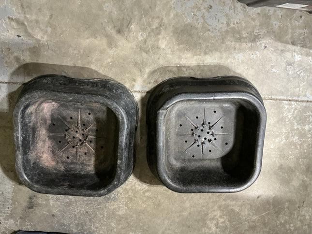 Mineral (salt) Block Pan 