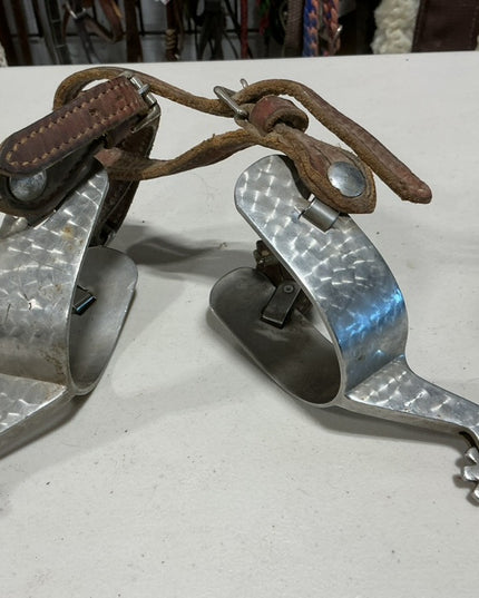 Western Spurs & Straps 