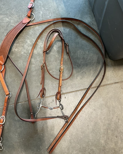 Western Saddle S16" G8" 