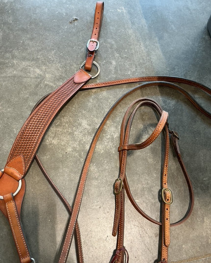 Western Saddle S16" G8" 