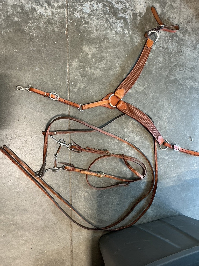 Western Saddle S16" G8"
