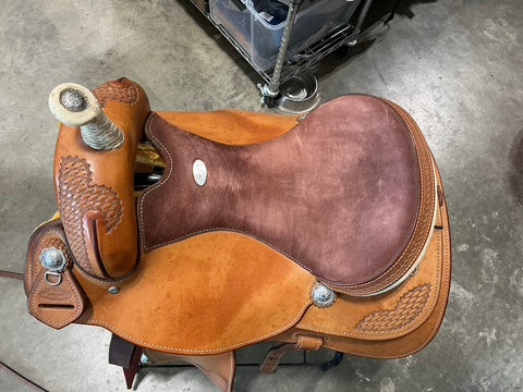 Western Saddle S16" G8" 