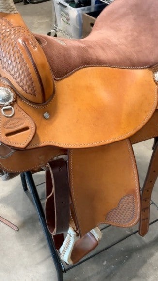Western Saddle S16" G8" 