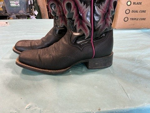 Boots, Ariat Black/Pink Leather Upper Size 9B