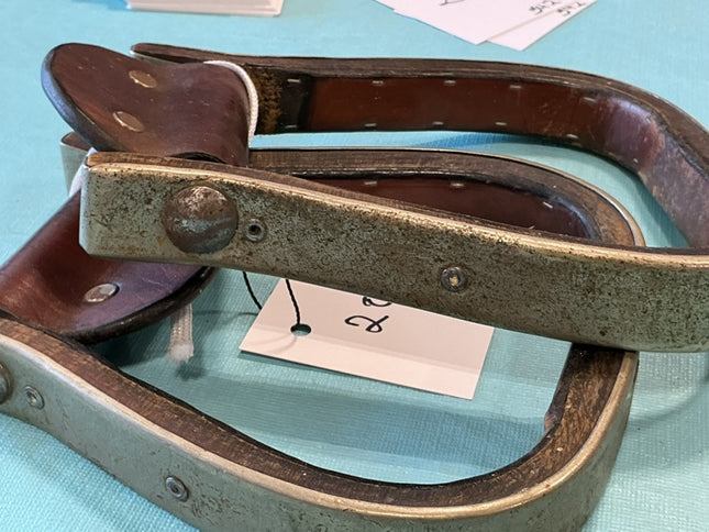 Western Stirrups #2 Thin 