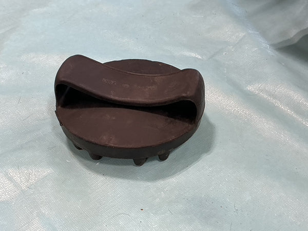 Curry Comb – Rubber, Round | Used