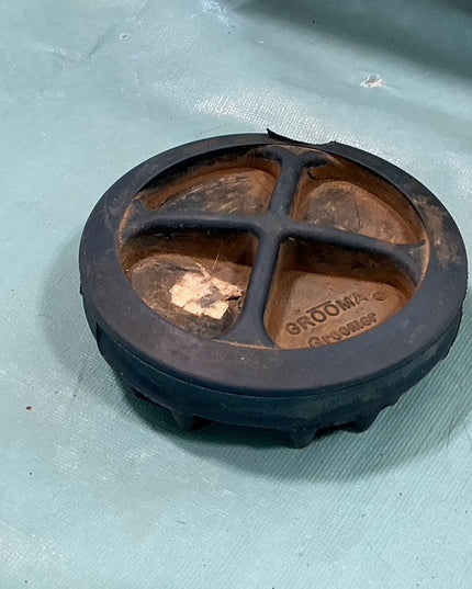 Curry Comb Rubber Round 