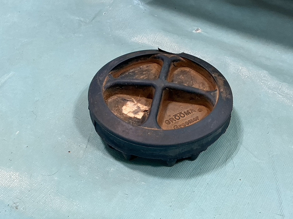 Curry Comb Rubber Round 