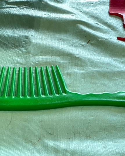 Combs 