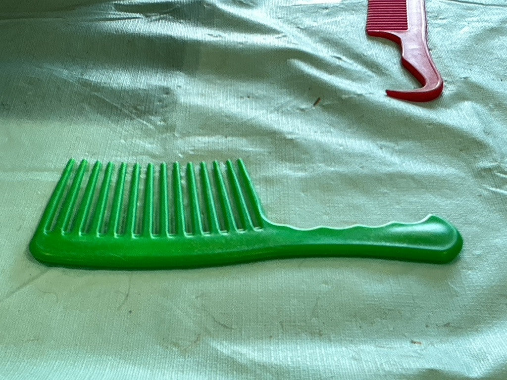 Combs 